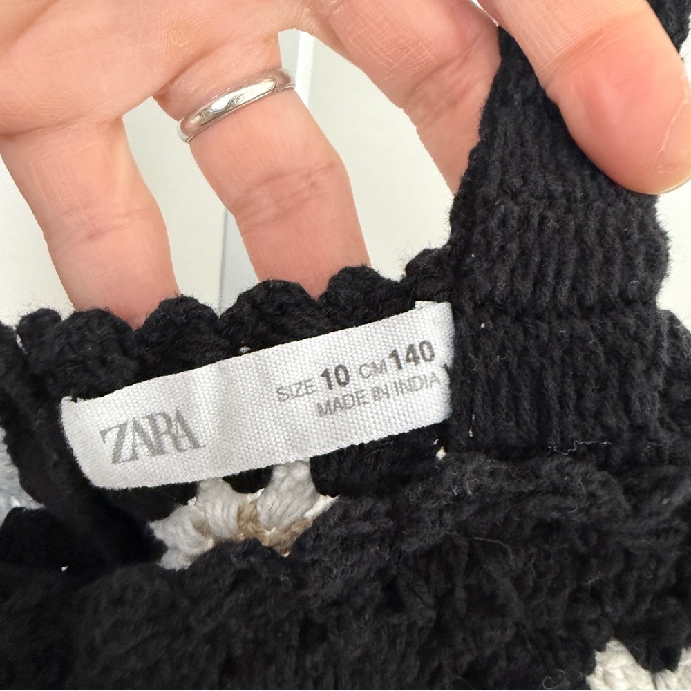 Zara Black and White Crochet Top size‎ 10 140cm - Picture 3 of 3